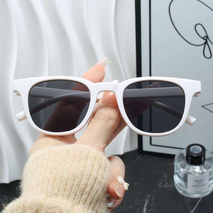 Women's fashionable cat-eye sunglasses with high-quality plastic frame Kalsten
