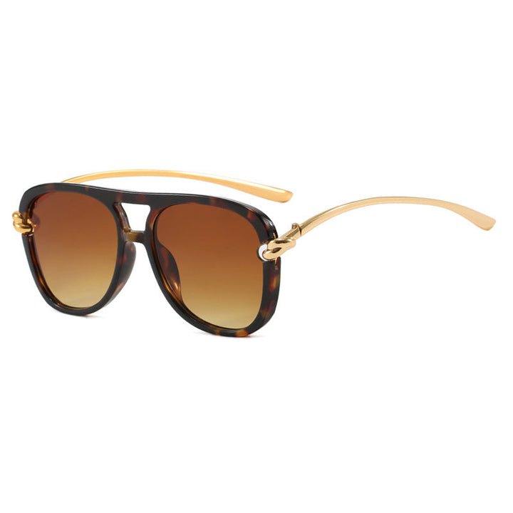 Women's sporty sunglasses with wide plastic frame and UV protection Kalsten