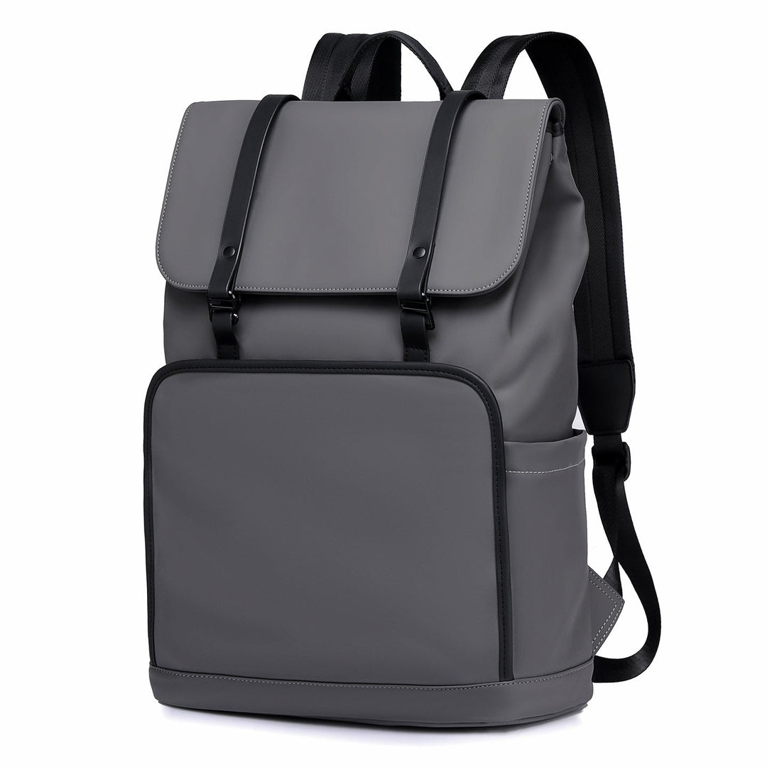 Spacious laptop backpack with adjustable shoulder straps and water-repellent material Kalsten