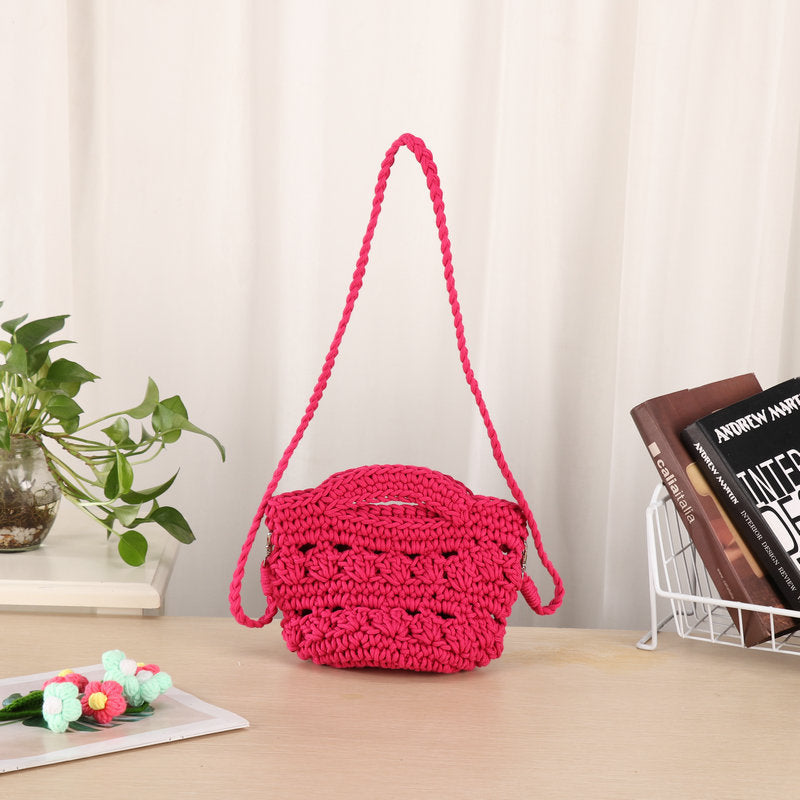 Handcrafted shoulder bag with unique knit design Kalsten