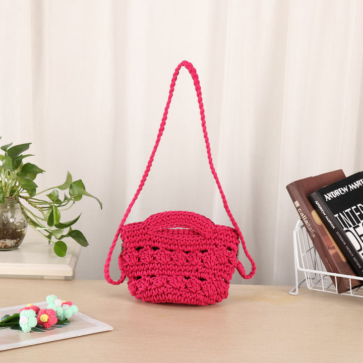 Handcrafted shoulder bag with unique knit design Kalsten