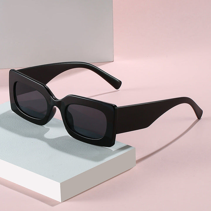 Ladies fashionable sunglasses in angular design Kalsten