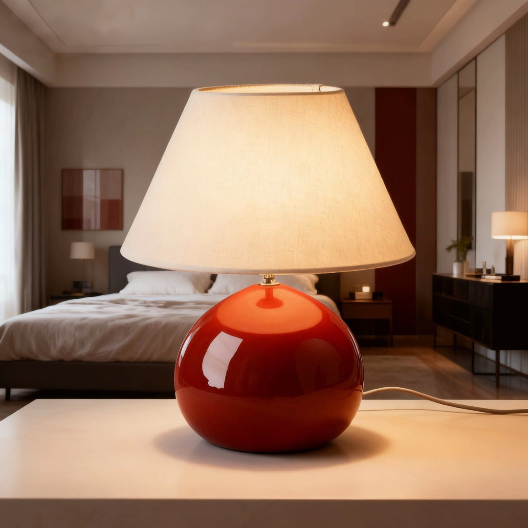 French Vintage Chestnut-Style Table Lamp | Kalsten