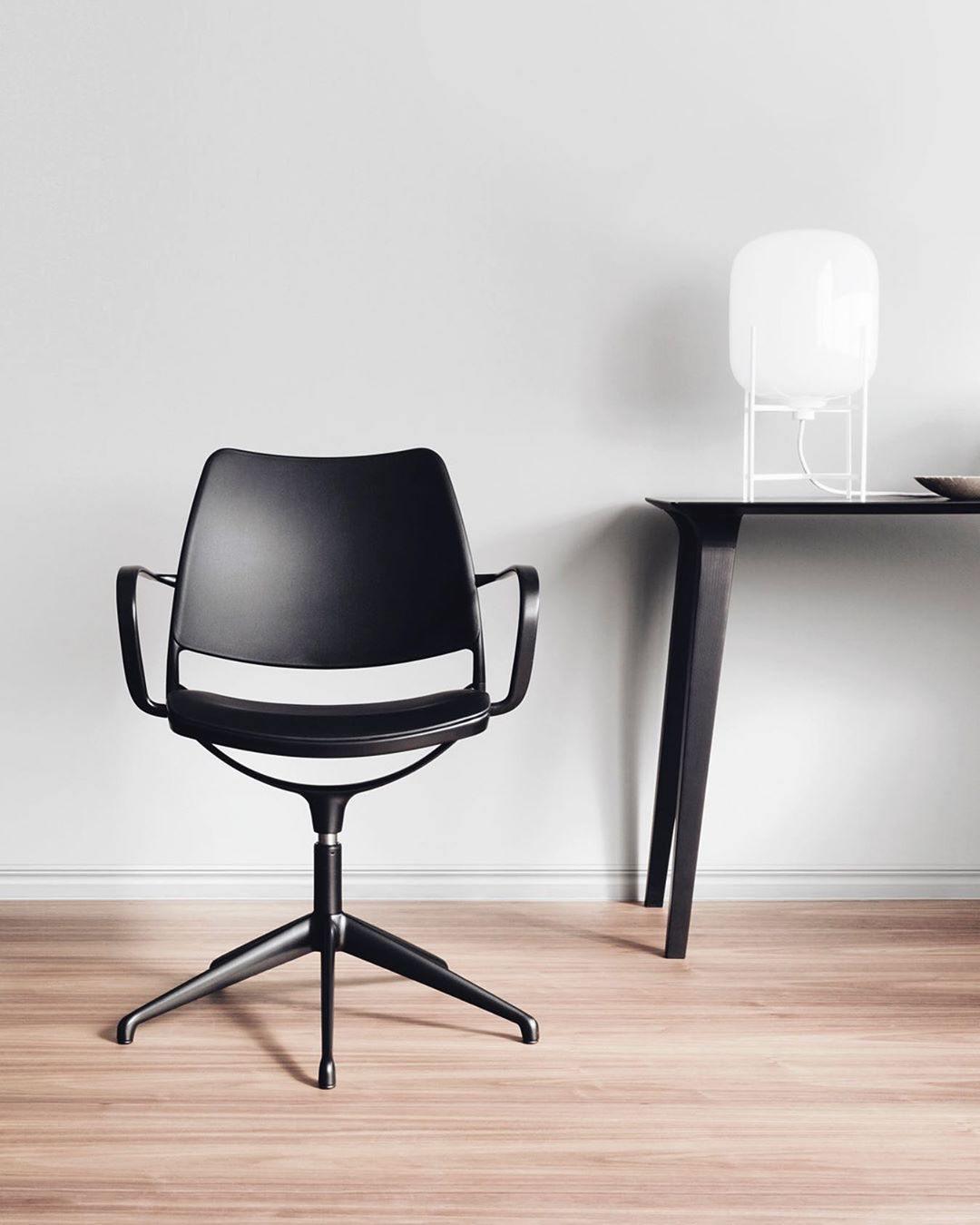 Oda Accent lamp Table Lamp | Kalsten