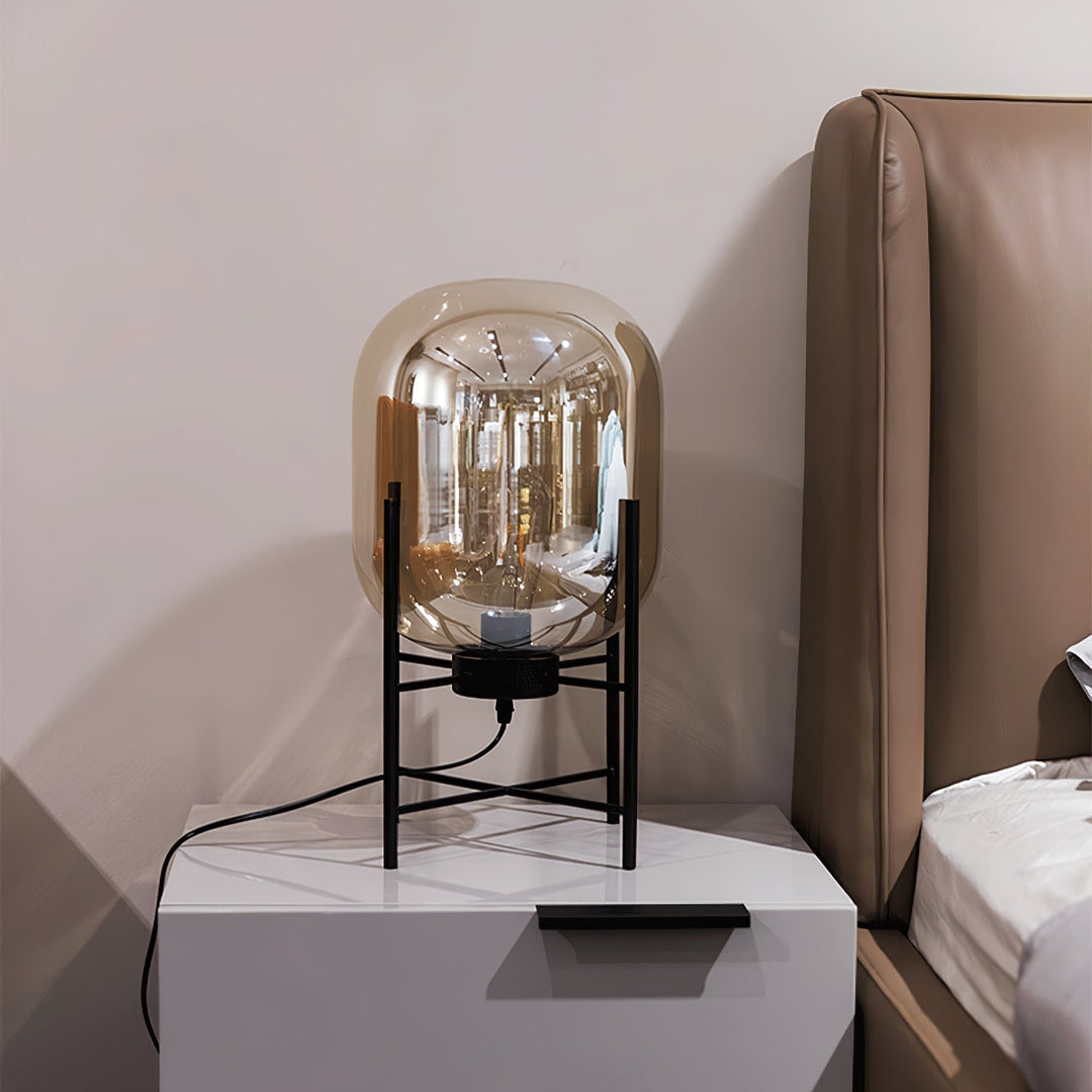 Oda Accent lamp Table Lamp | Kalsten