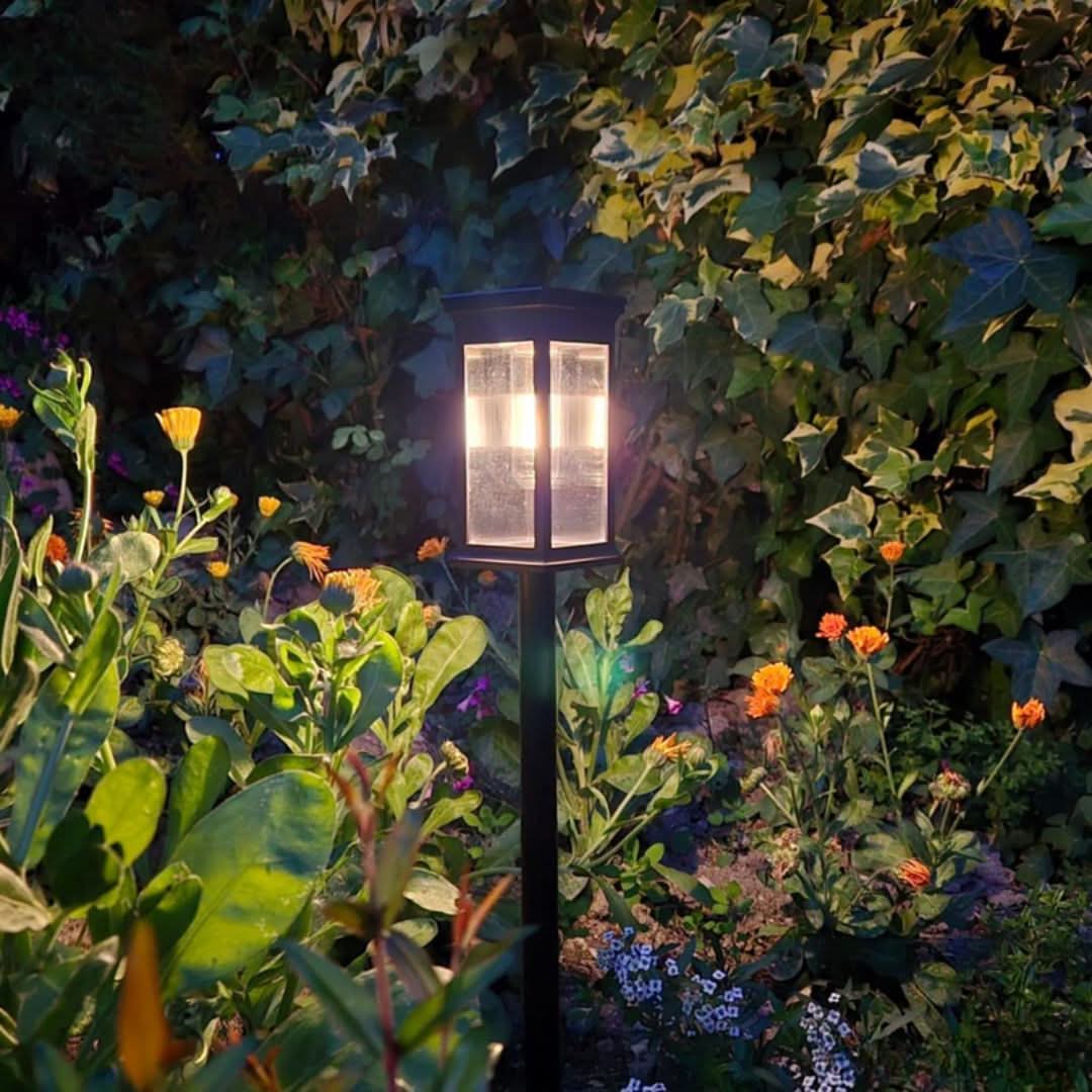 Kalsten | Wireless Solar Garden Lantern – GlowPath