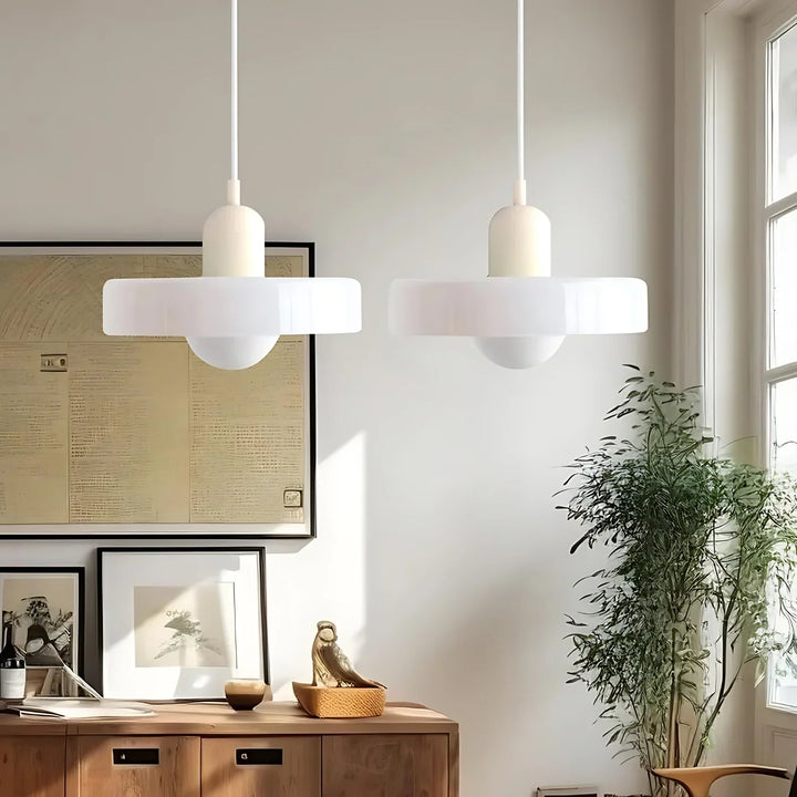 Celeste Élégance - Stylish Pendant Lamp of Metal & Glass Kalsten