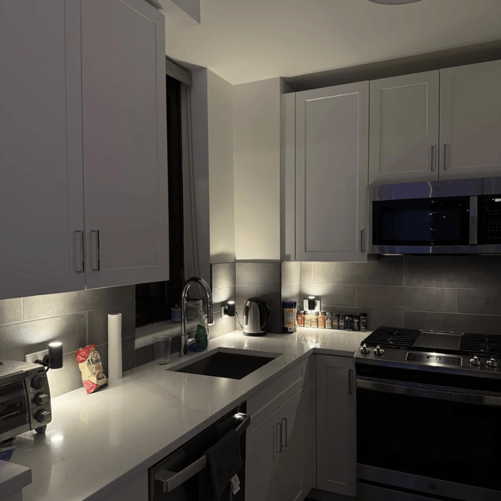 Plug-In LED Wall Night Light with Sensor