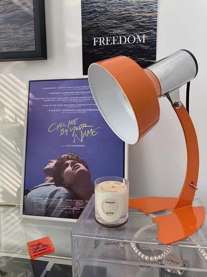 Orange Daffy Table Lamp | Kalsten