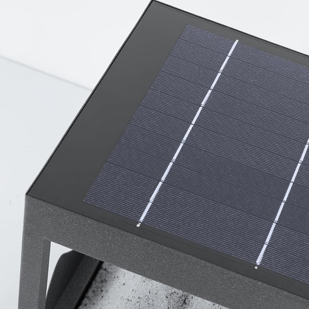 Orif Garden Outdoor Light | Kalsten