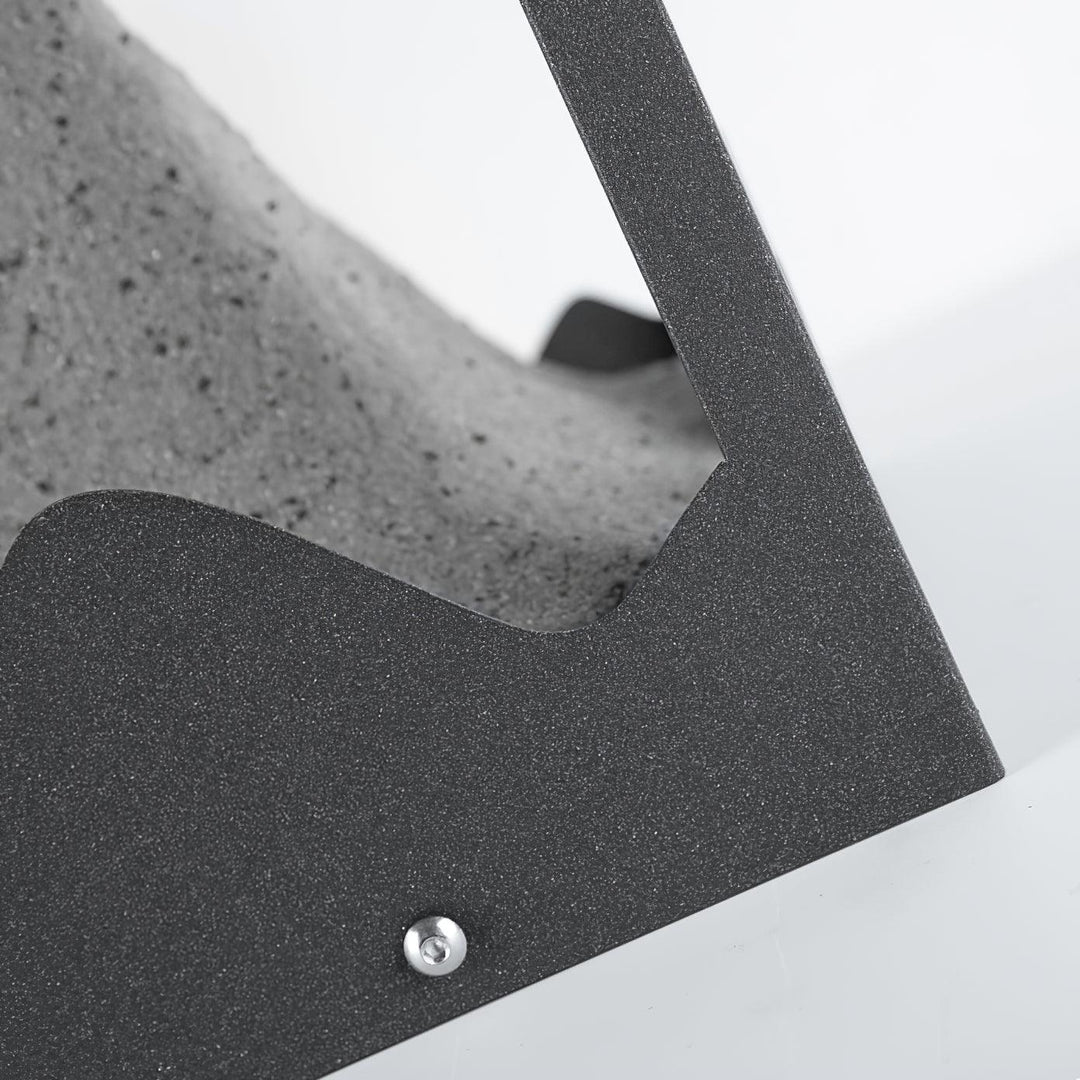 Orif Garden Outdoor Light | Kalsten