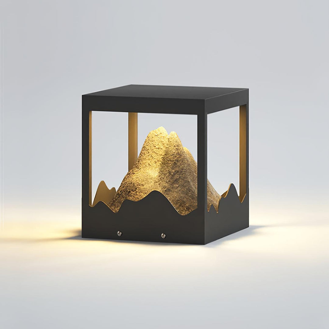 Orif Garden Outdoor Light | Kalsten