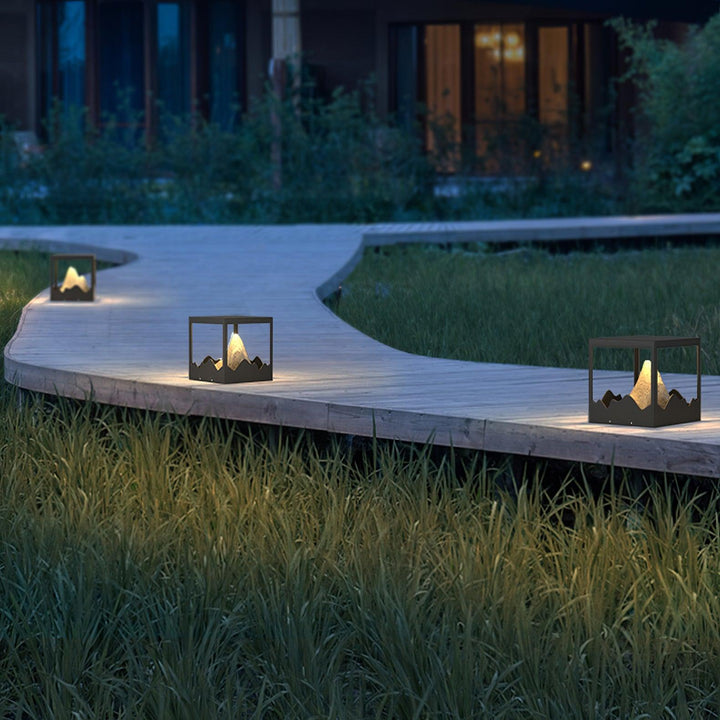 Orif Garden Outdoor Light | Kalsten