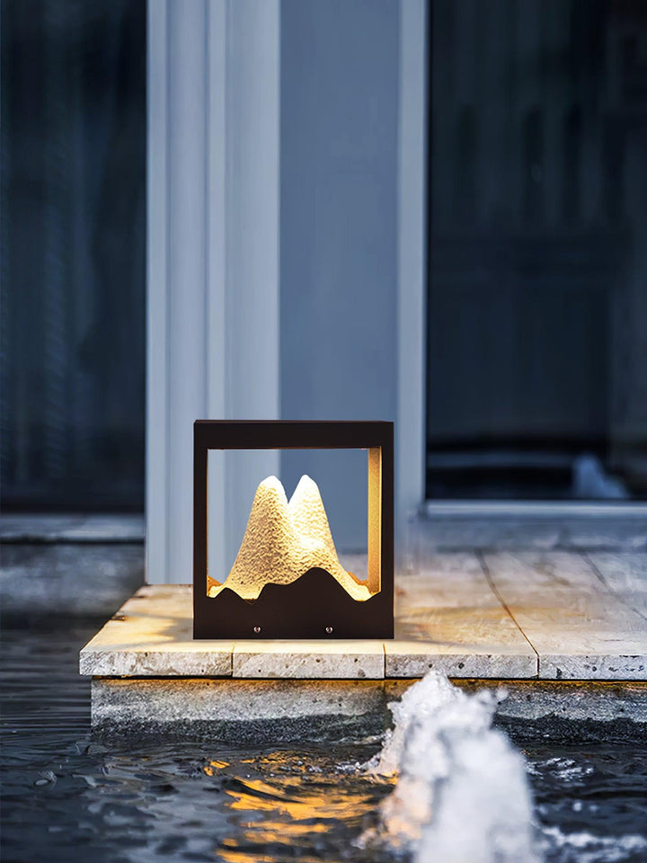 Orif Garden Outdoor Light | Kalsten