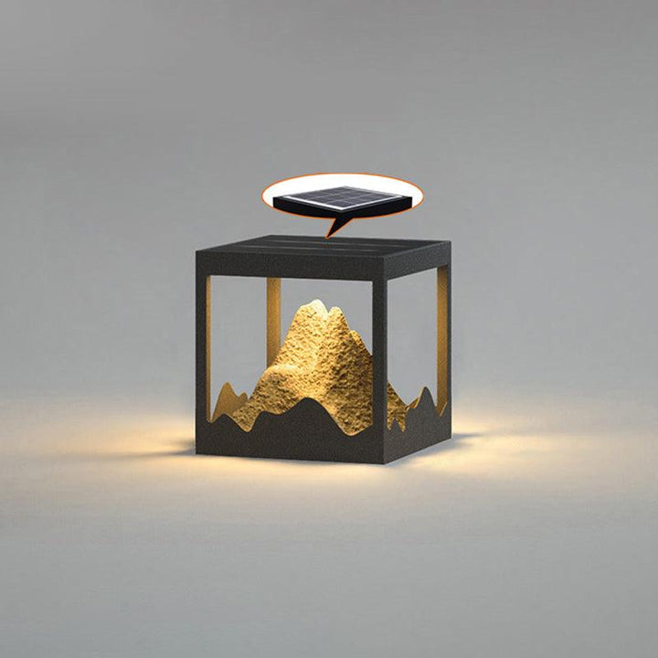Orif Garden Outdoor Light | Kalsten