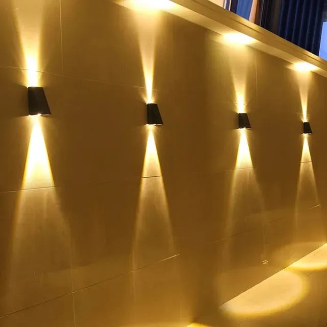Waterproof solar lights for outdoors – LED wall lights for garden & terrace | Kalsten