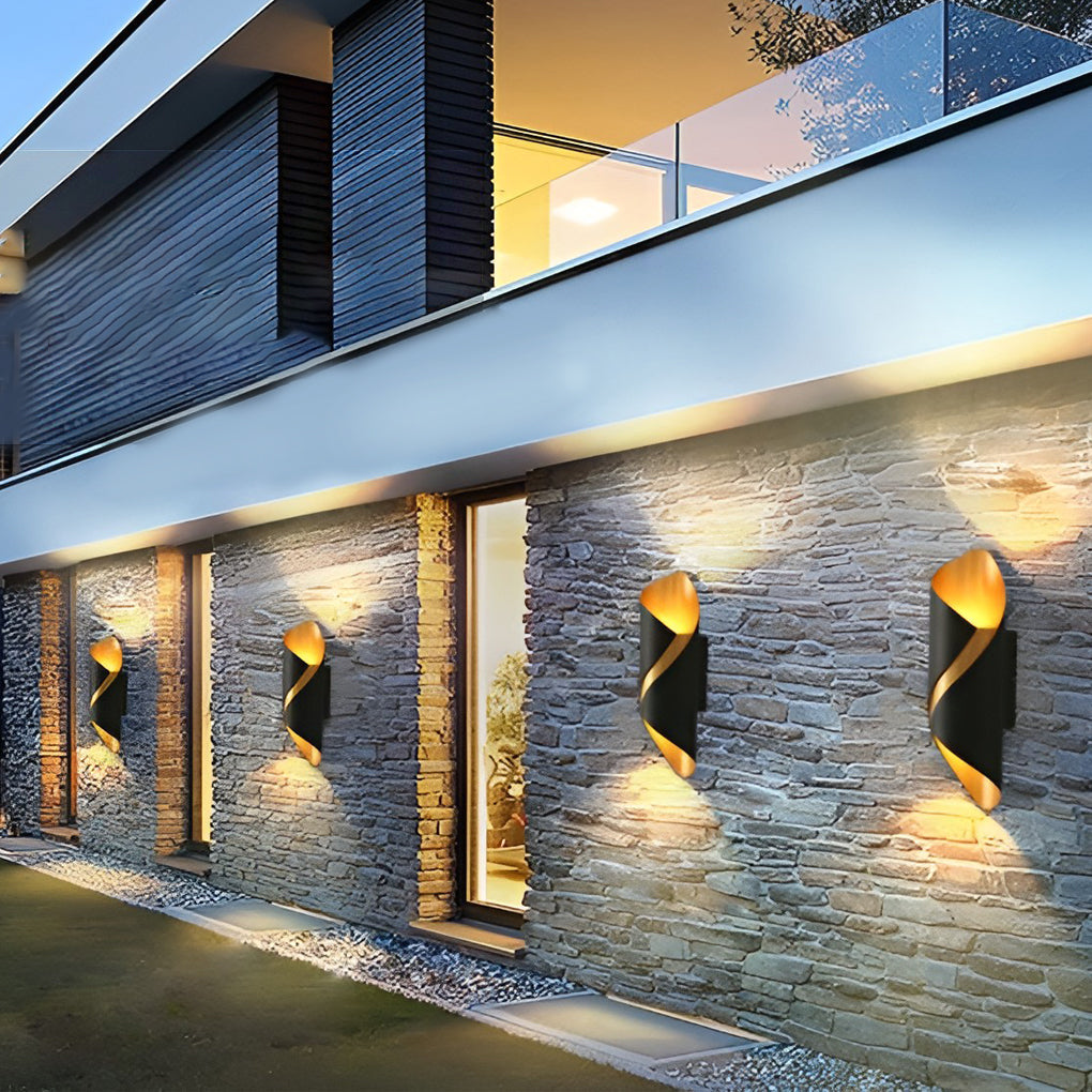 Modern Black Aluminum Outdoor Wall Lamp Kalsten