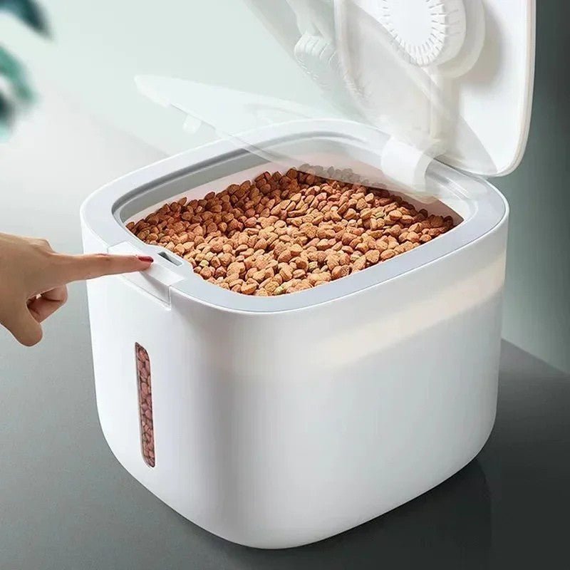 Skanto | Airtight Dog Food Storage Container with Measuring Cup