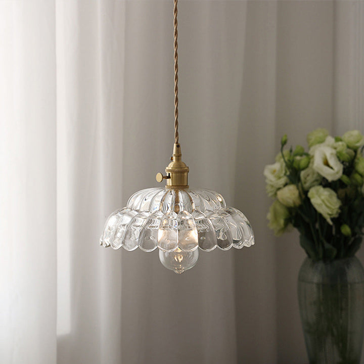Mid-Century Clear Glass Elegance Pendant Light | Kalsten