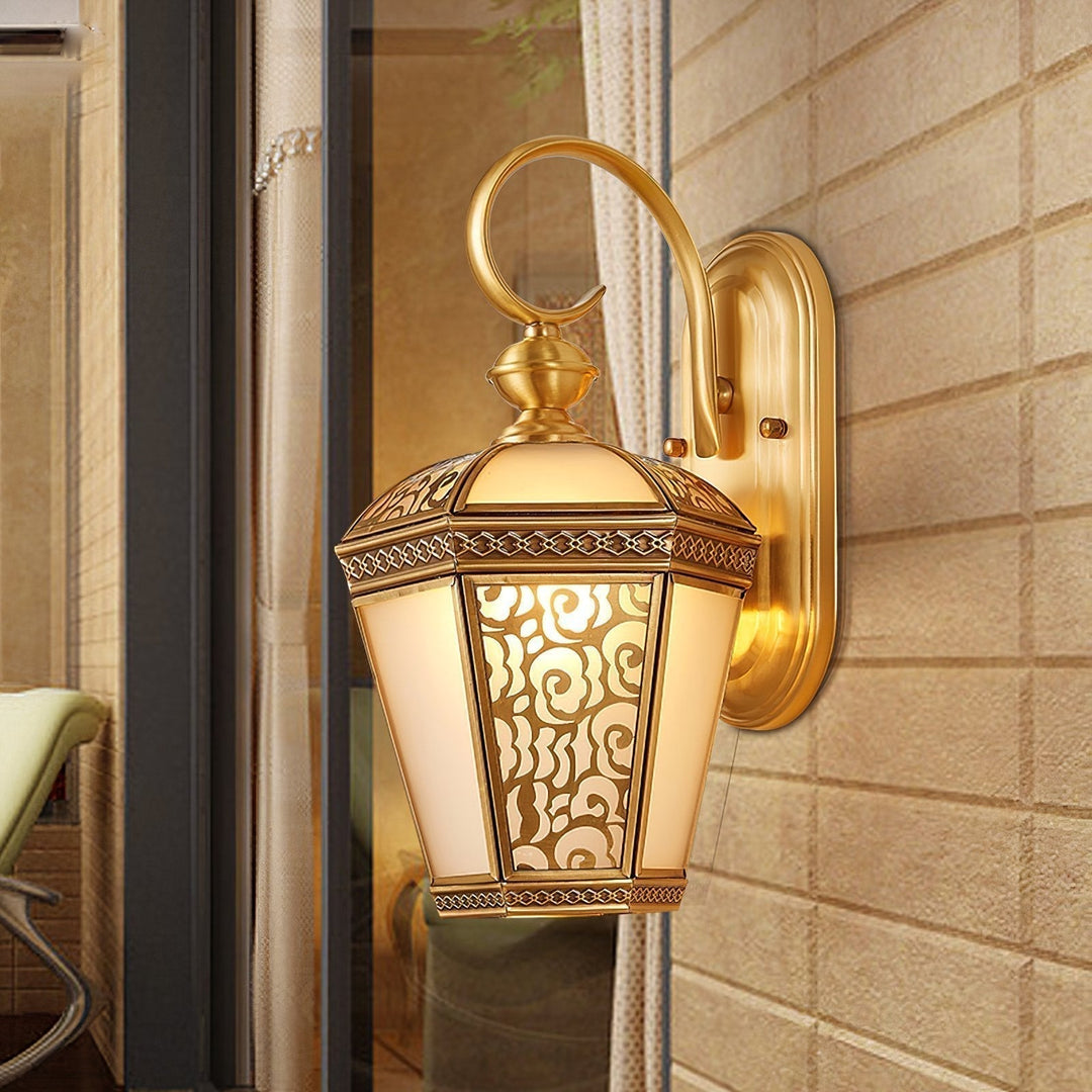 Palace Pattern Wall Lamp | Kalsten