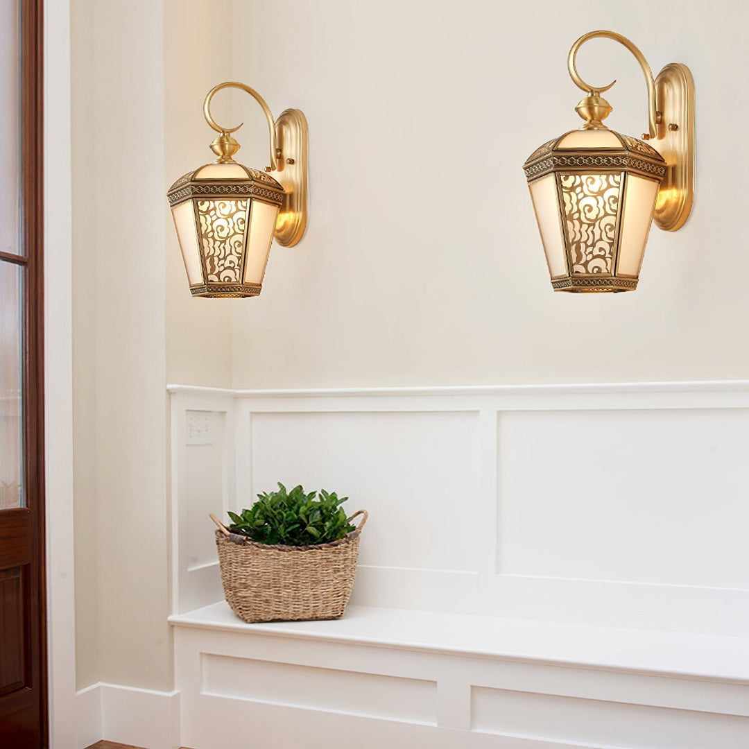 Palace Pattern Wall Lamp | Kalsten