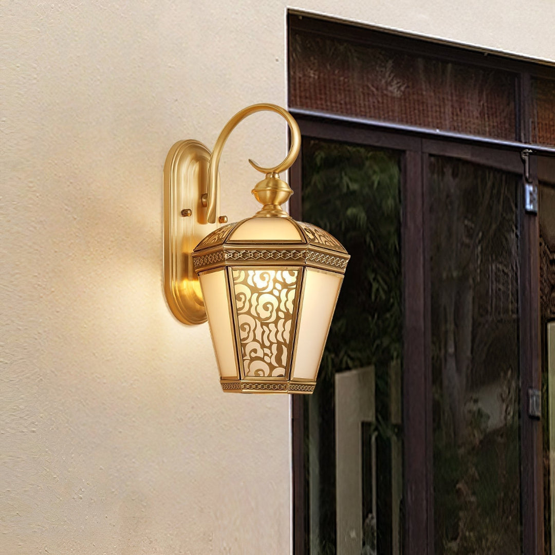 Palace Pattern Wall Lamp | Kalsten