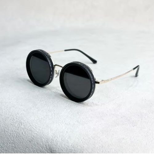 Brehn | ShadowSunglasses | Sunglasses with black lenses Stylish UV protection Fashion