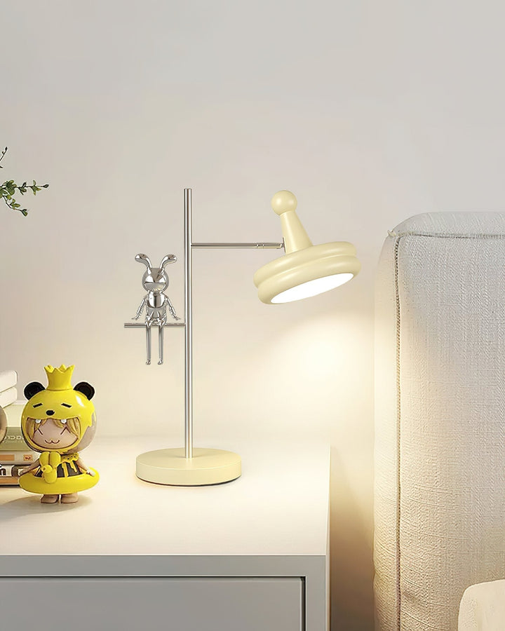 Playful Rabbit Table Lamp | Kalsten