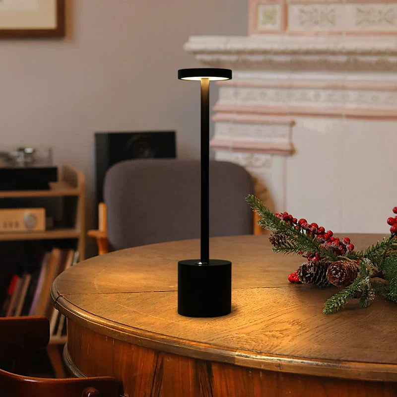 Qandlelight - Wireless rechargeable table lamp | Kalsten
