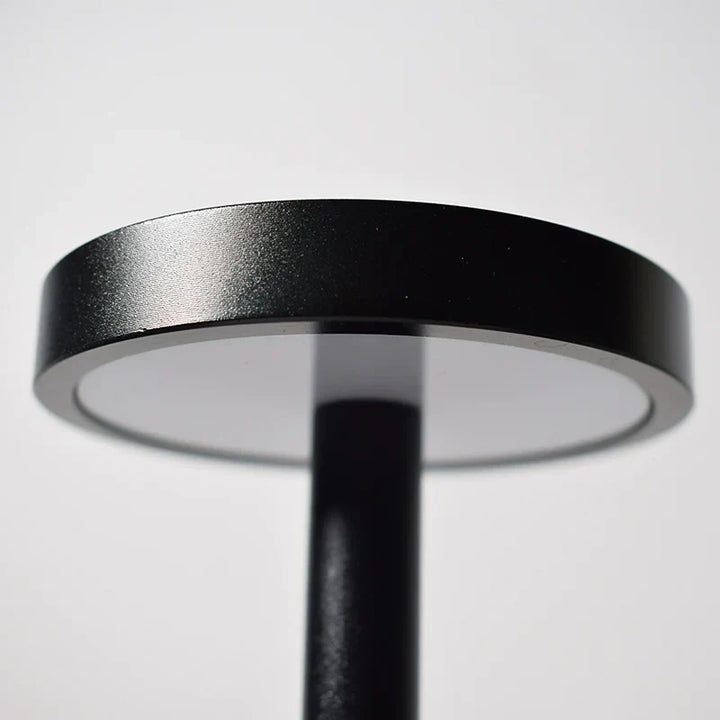 Qandlelight - Wireless rechargeable table lamp | Kalsten