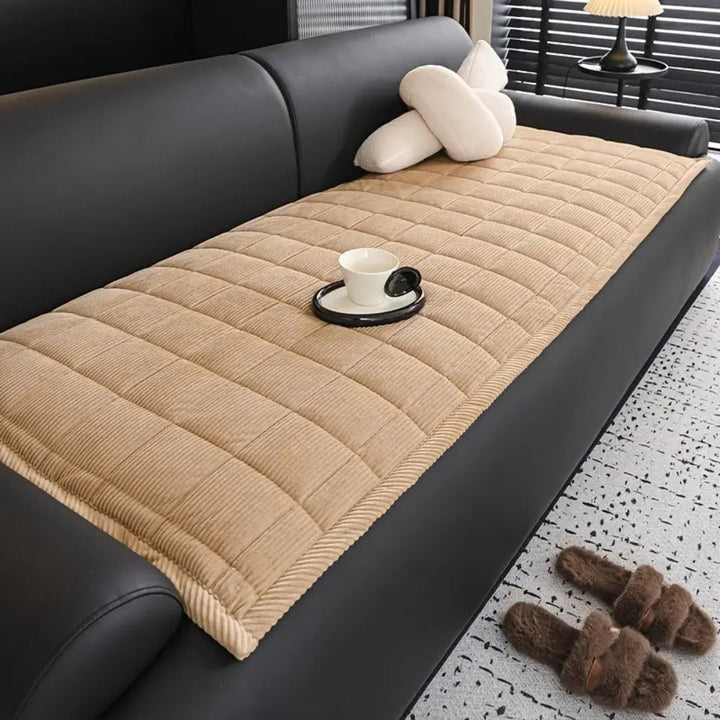 Kalsten | Metro Line Quilted Couch Cover Mat