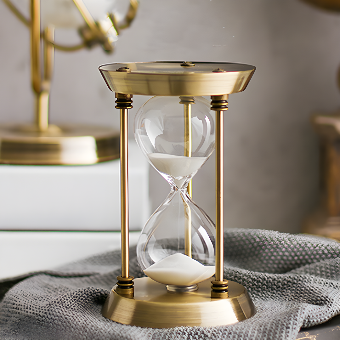Kalsten | Retro Metal Hourglass