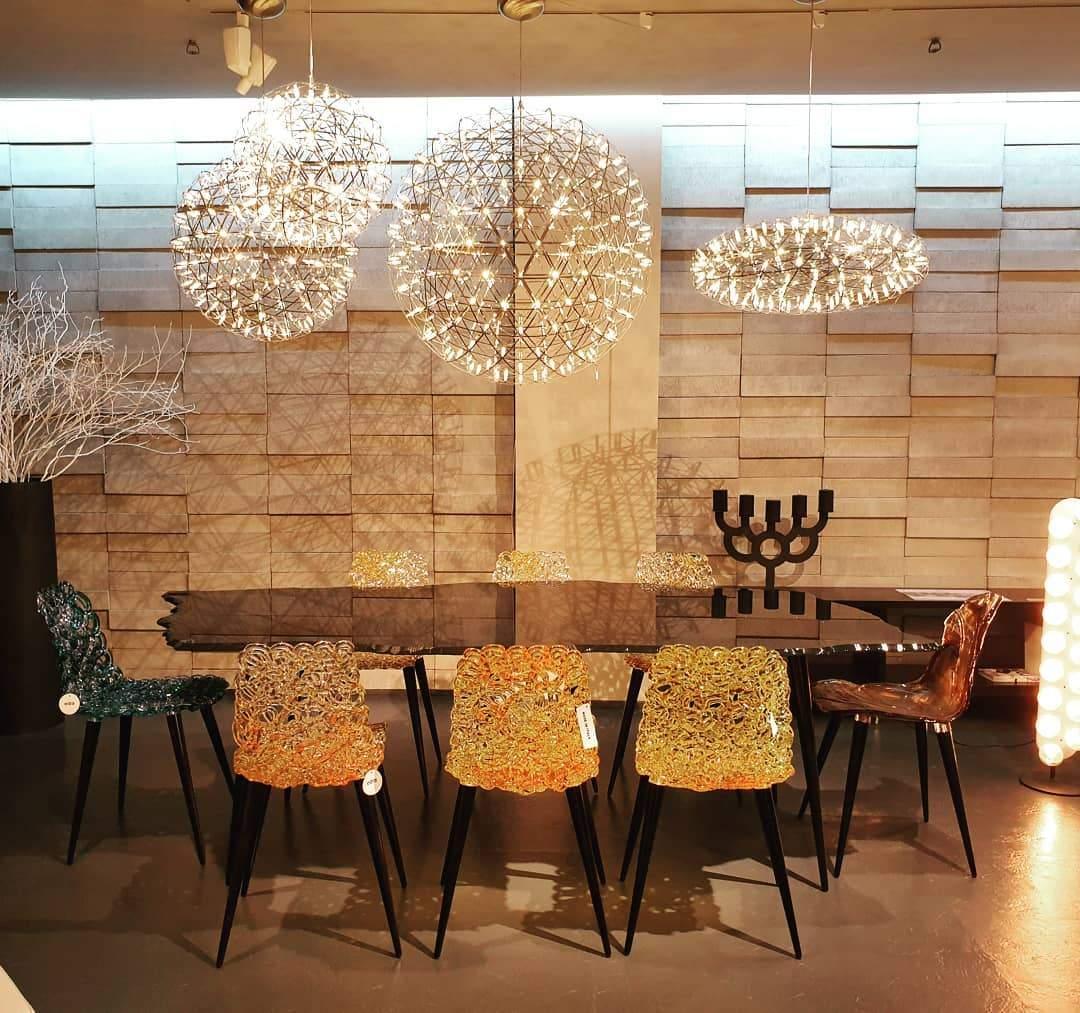 Gold Spark Ball Droplight Pendant Light | Kalsten