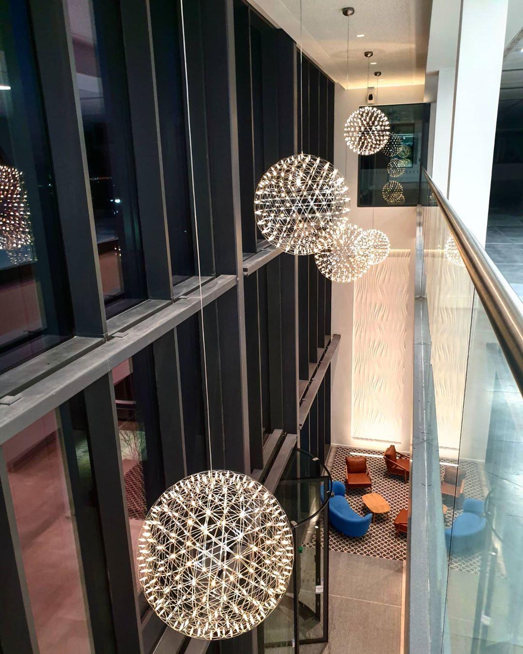 Gold Spark Ball Droplight Pendant Light | Kalsten