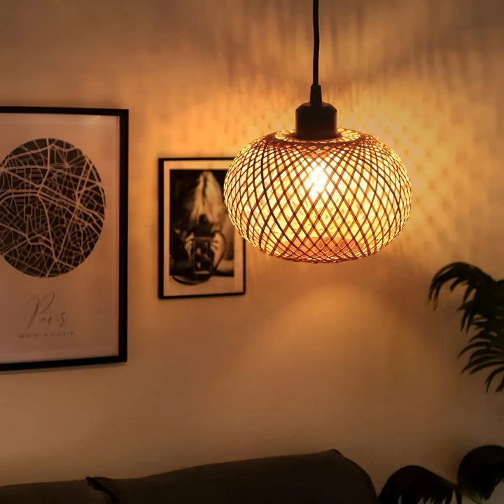 Elegant Rattan Pendant Light: Luxury Lighting for Any Space Kalsten