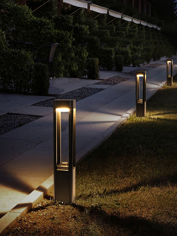 Rectangular Column Garden Outdoor Light | Kalsten