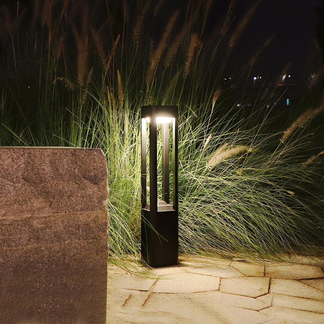 Rectangular Column Garden Outdoor Light | Kalsten