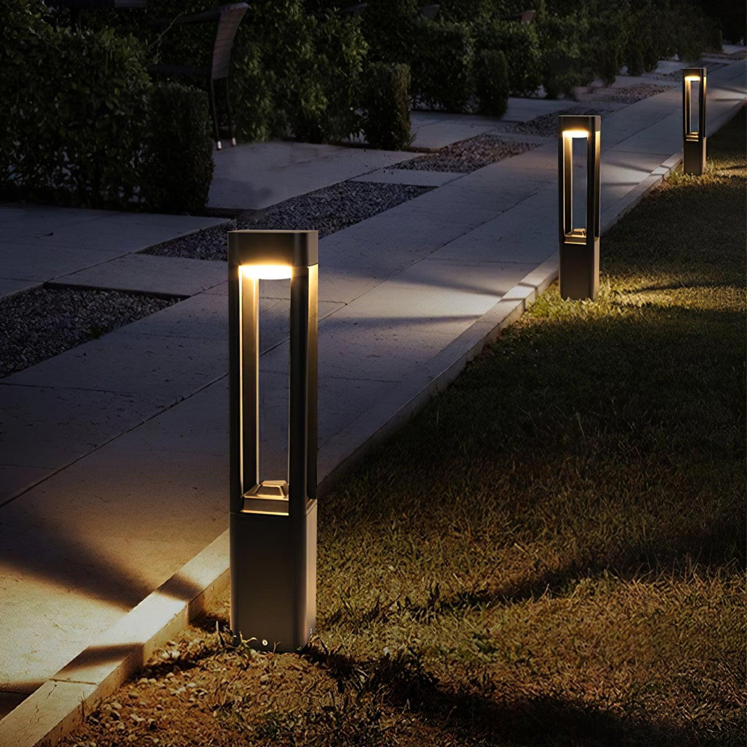 Rectangular Column Garden Outdoor Light | Kalsten