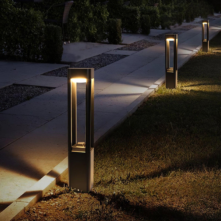 Rectangular Column Garden Outdoor Light | Kalsten