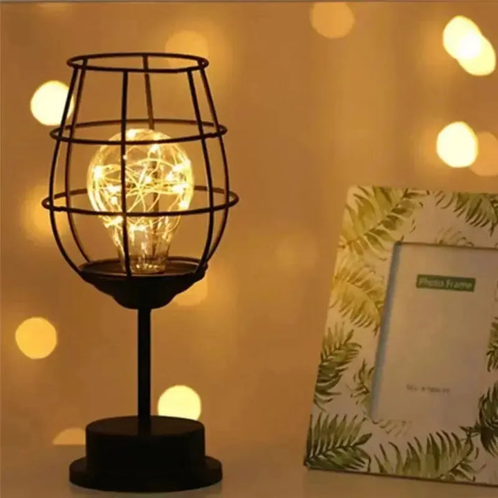 Retro Illumina - LED Table Lamp | Kalsten