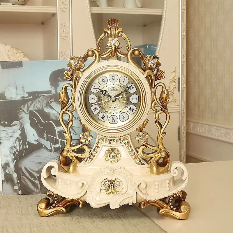 VintageTime Retro Table Clock | Kalsten