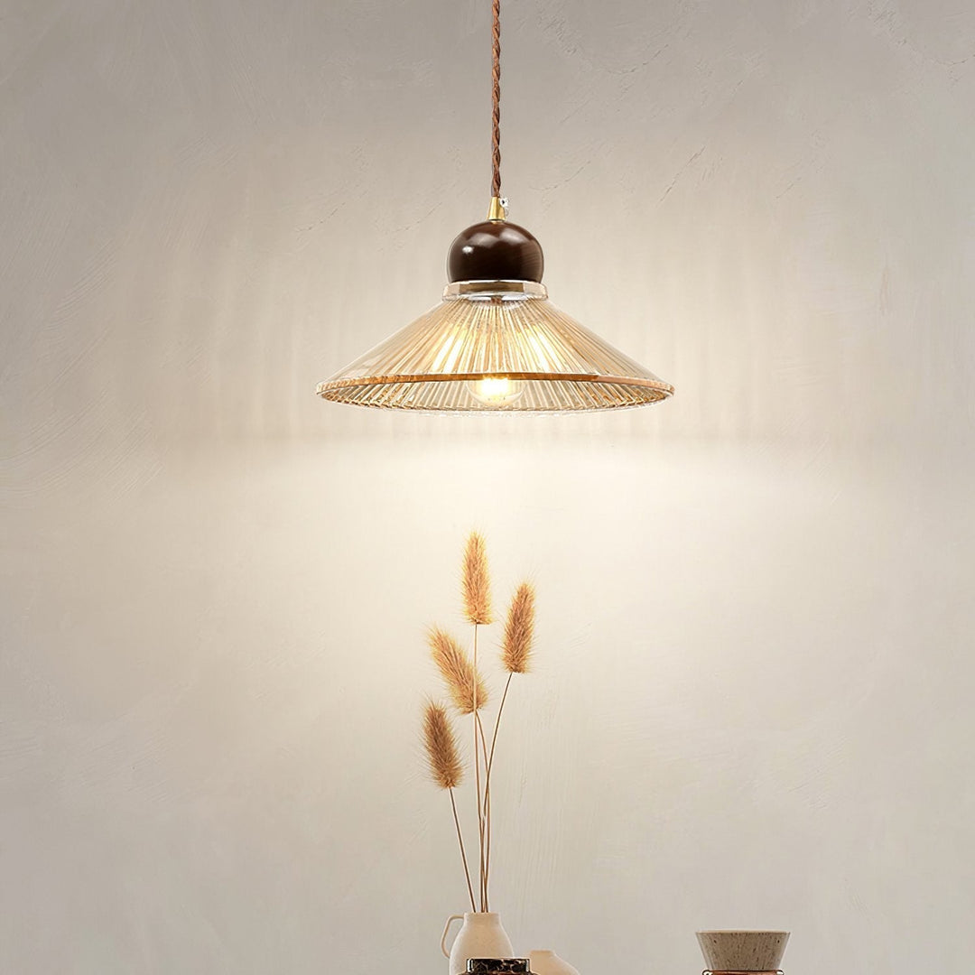 Ribbed Floral Pendant Light | Kalsten