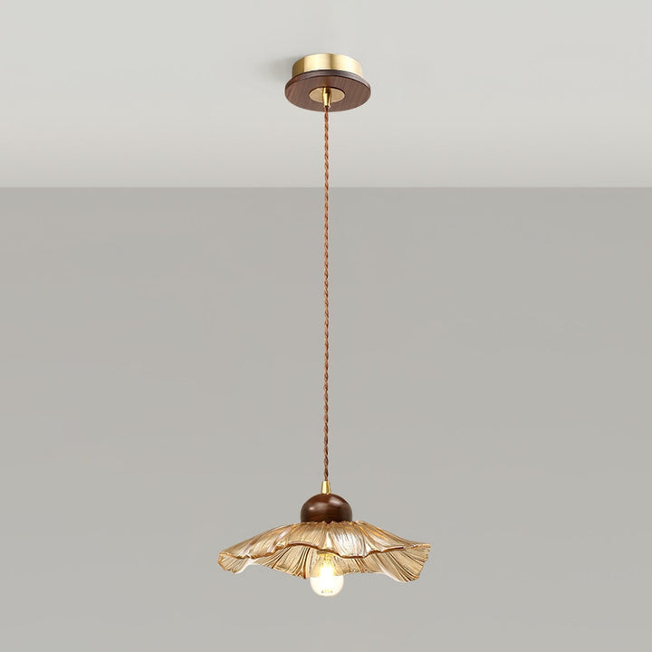 Ribbed Floral Pendant Light | Kalsten