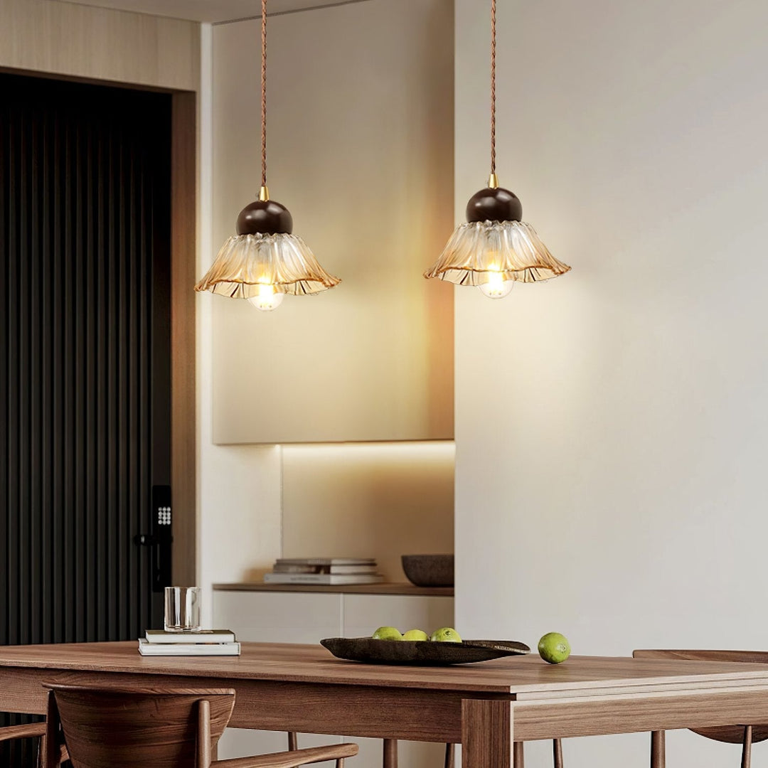 Ribbed Floral Pendant Light | Kalsten