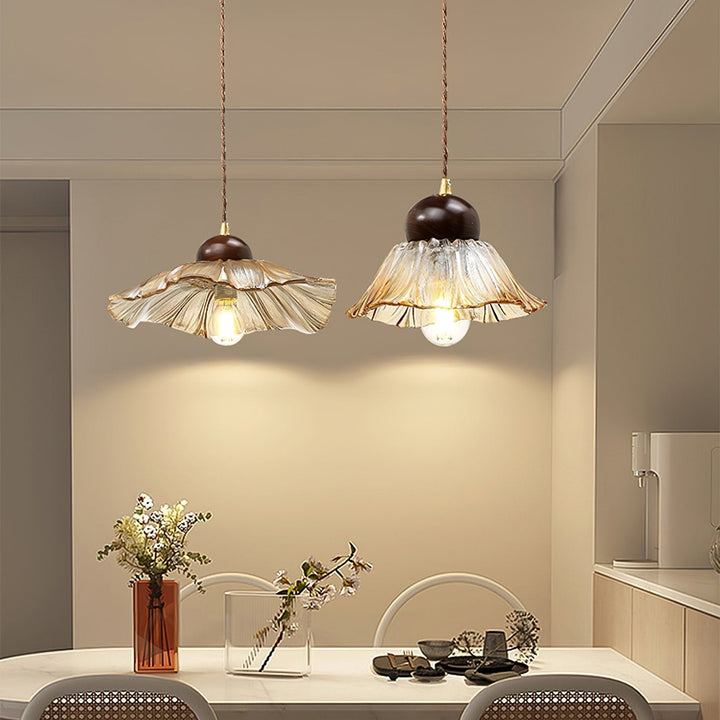 Ribbed Floral Pendant Light | Kalsten