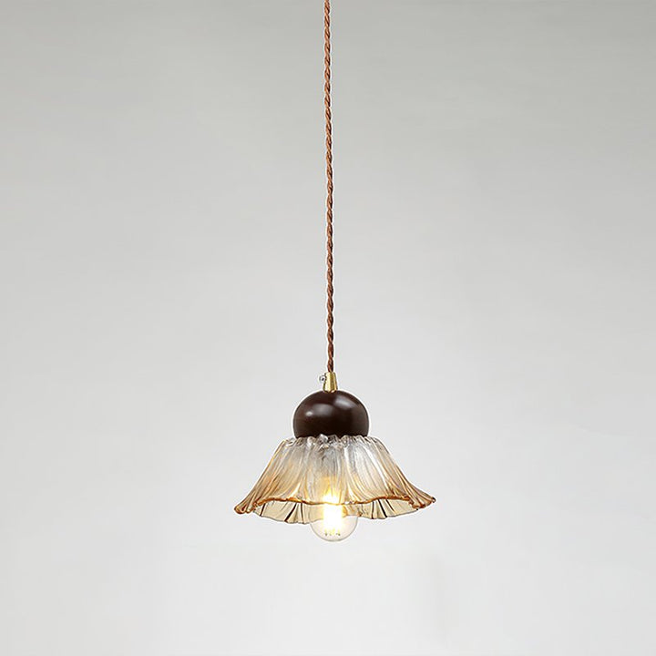 Ribbed Floral Pendant Light | Kalsten