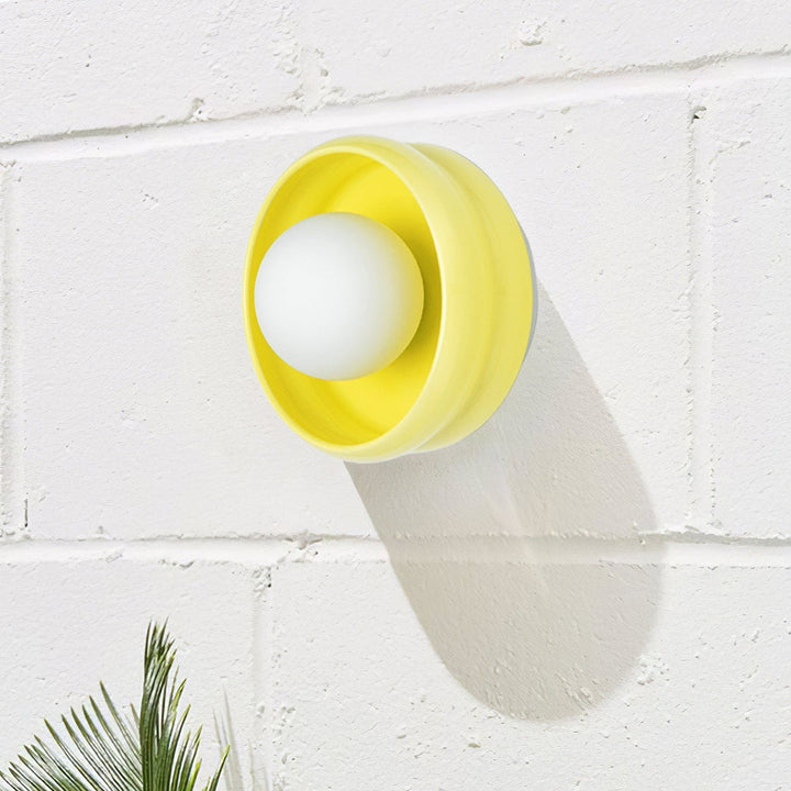 Round Ceramic Wall Lamp - Circo | Kalsten