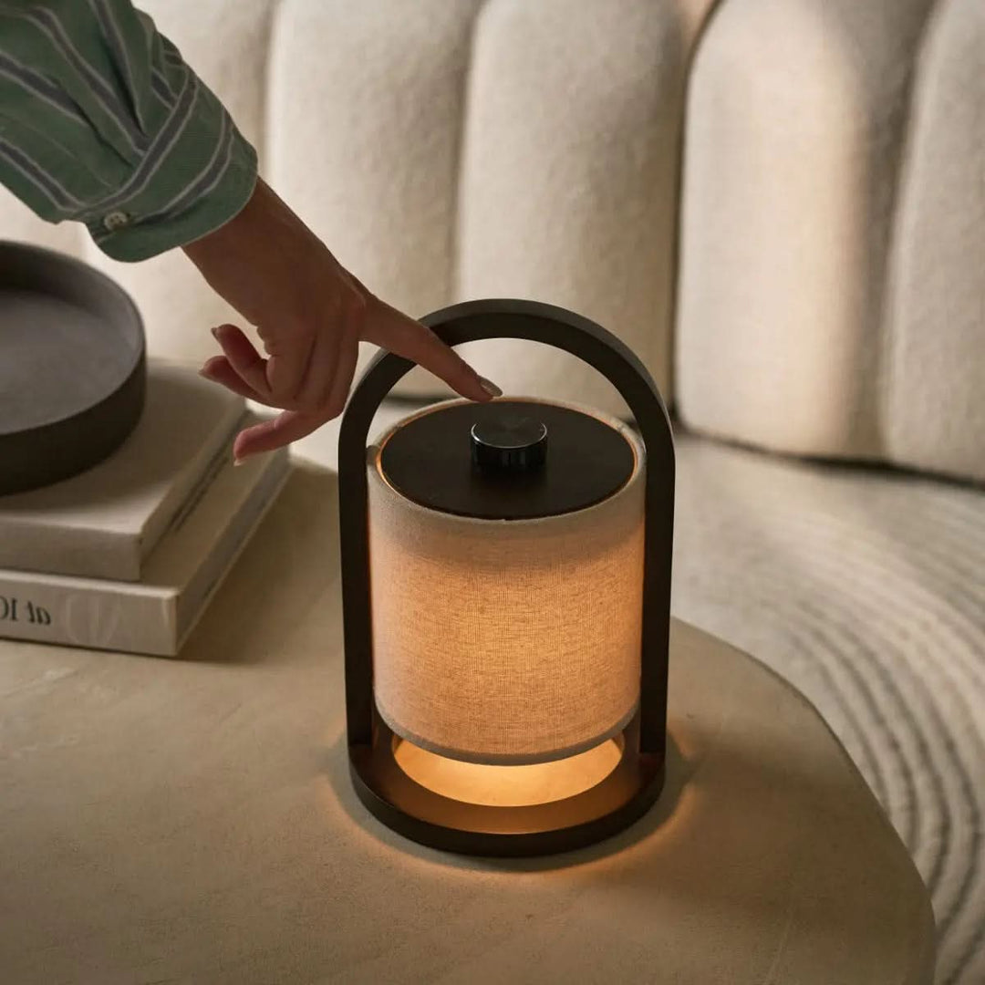 LightWonder Wood – Cordless Table Lamp made of Natural Wood | Kalsten