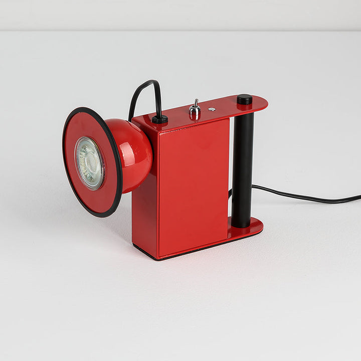 Roland Camera Table Light 7.7' | Kalsten