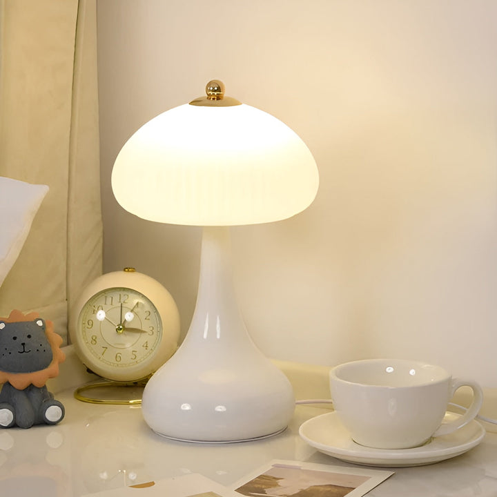 Eleganza Luxe Table Lamp – Timeless Mushroom Shape with LED Dimming Function in Soft Colors Kalsten